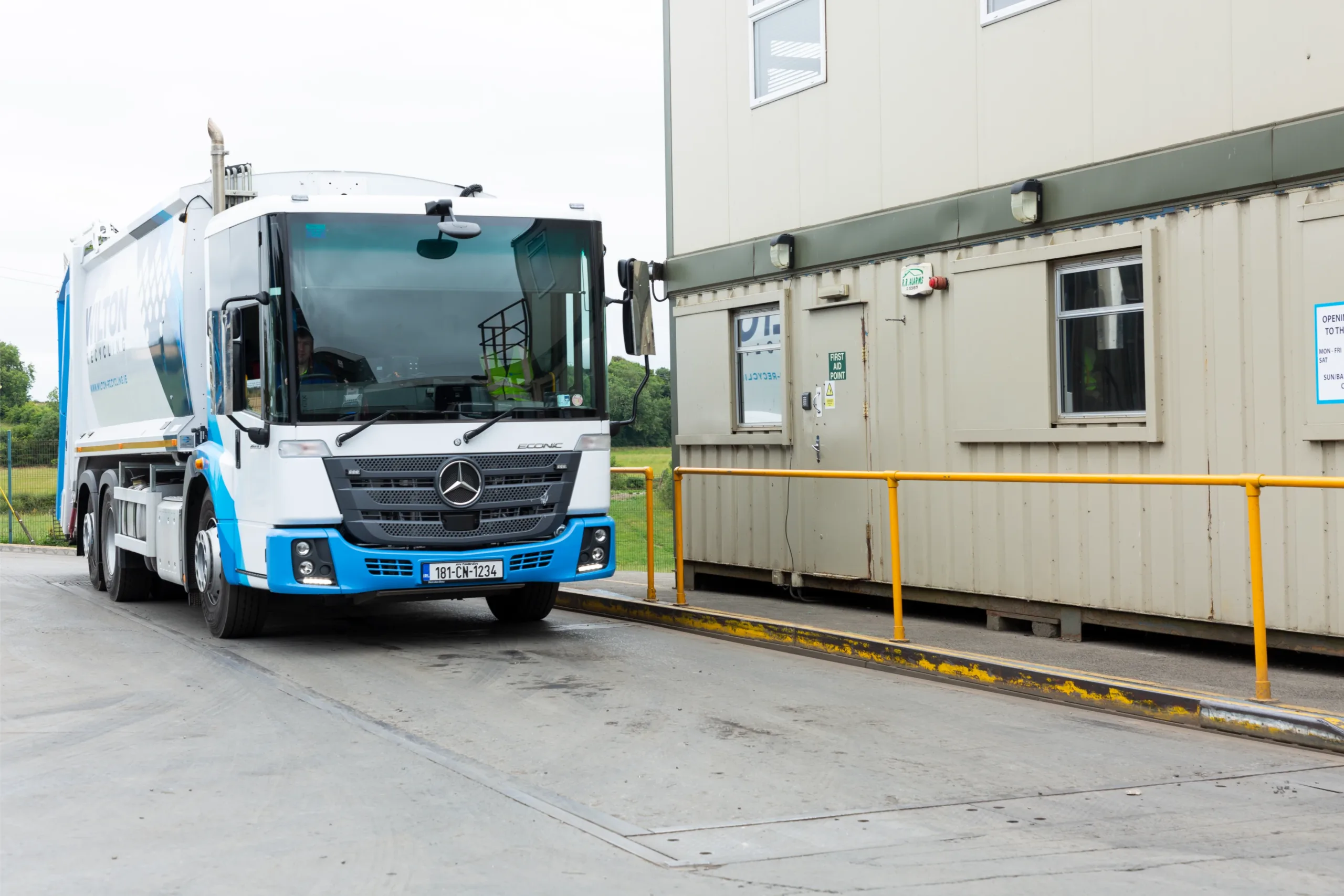 wheelie bin truck at weighbridge